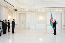 President Ilham Aliyev receives credentials of incoming ambassador of Belarus (PHOTO/VIDEO)