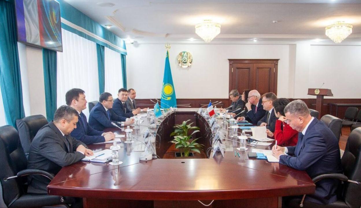 Kazakhstan, France deepen ties in security and migration issues