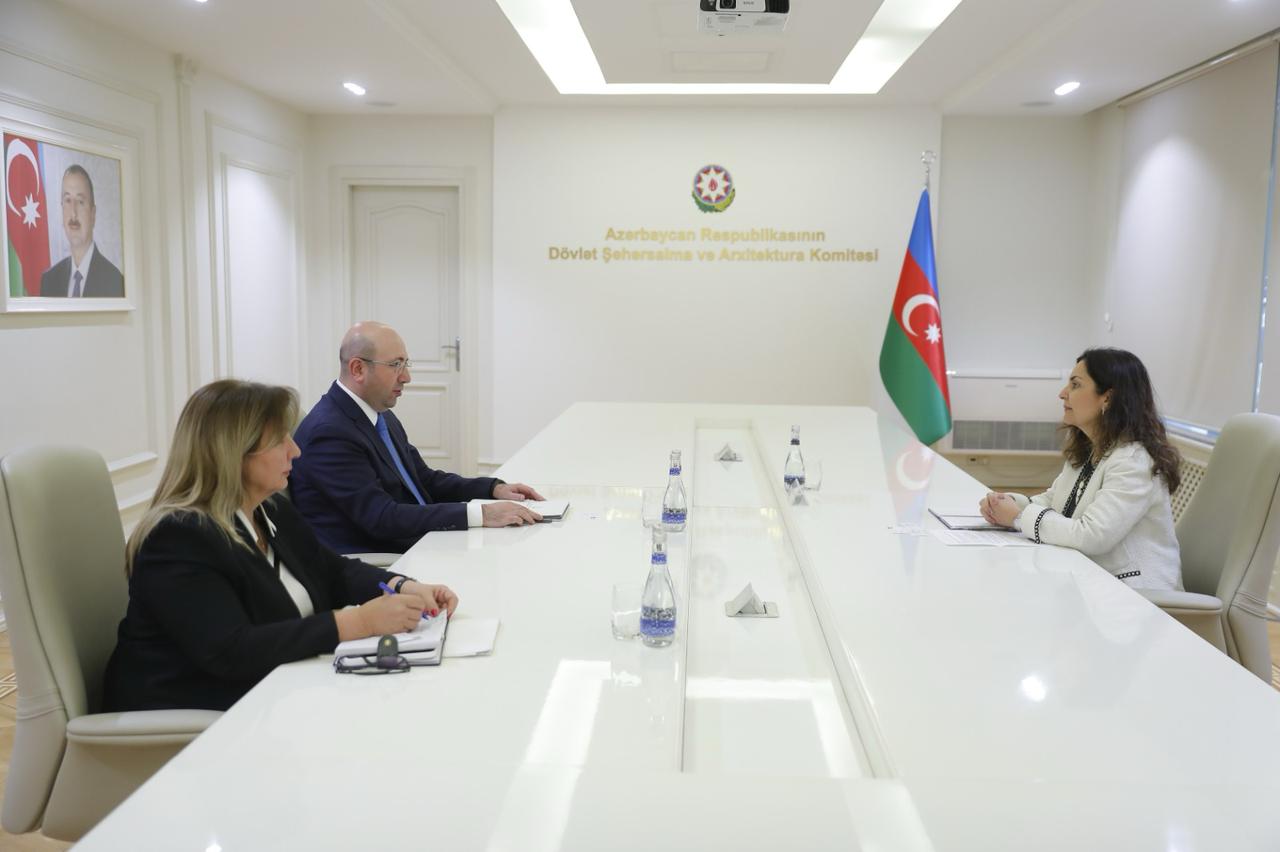 Azerbaijan, ADB explore means of international experience exchange