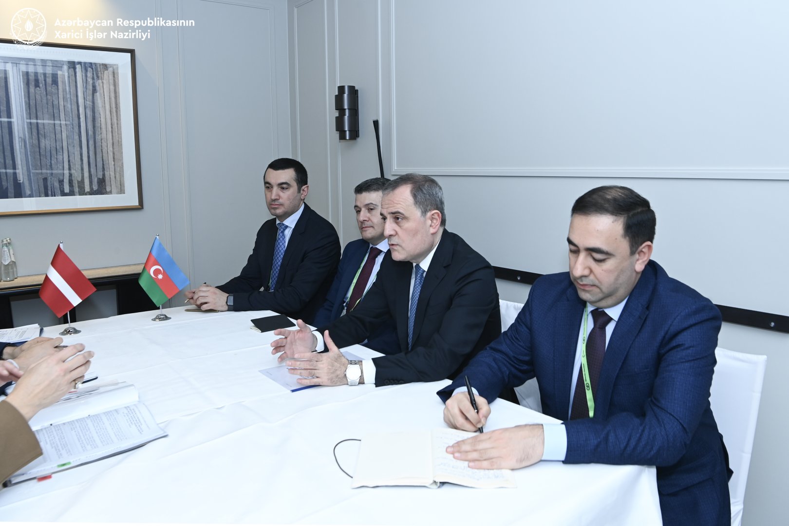 Azerbaijani FM meets with Latvian counterpart in Munich (PHOTO)