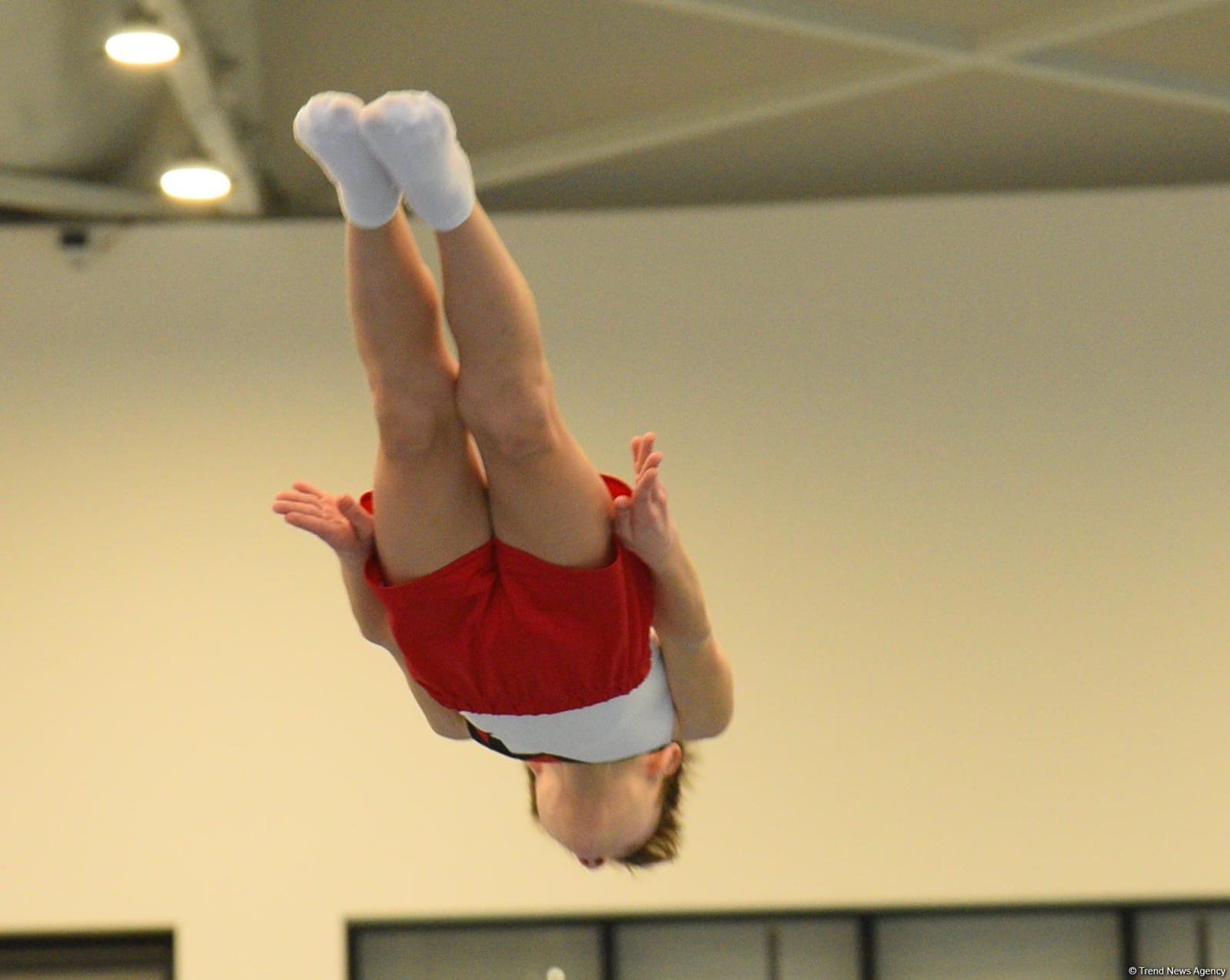 Trampoline and tumbling championship heats up in Azerbaijan's Baku (PHOTO)