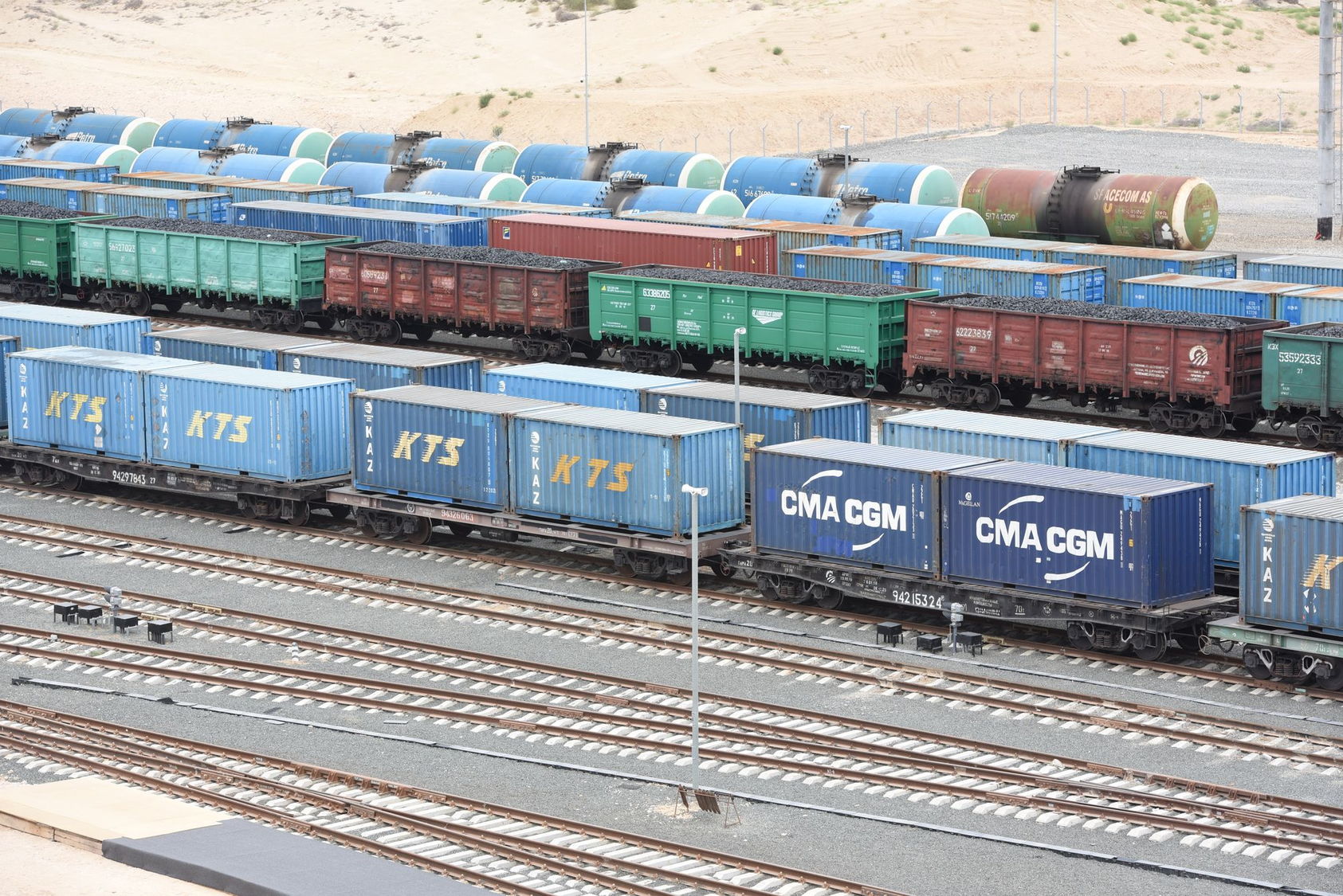 Kazakhstan, Pakistan discuss development of Trans-Afghan corridor