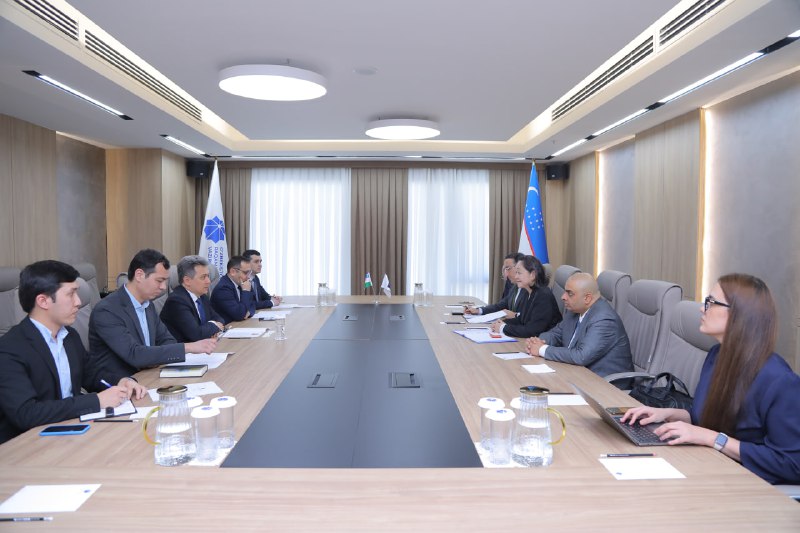 Uzbekistan, ADB discuss enhancing co-op in digital economy