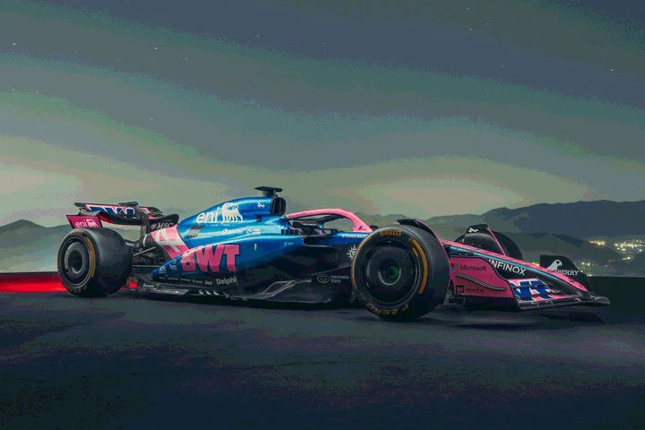 Formula 1 crews unveil latest cars for upcoming season (PHOTO)
