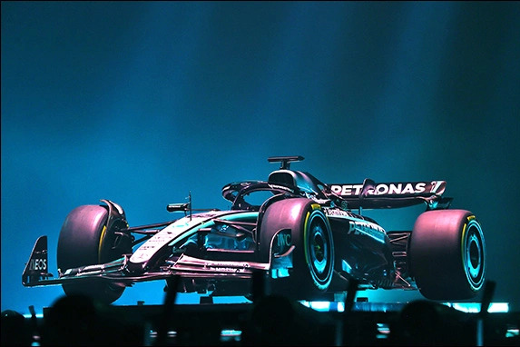 Formula 1 crews unveil latest cars for upcoming season (PHOTO)