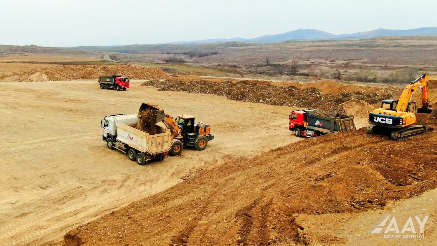 Azerbaijan accents quick, sound building of its Fuzuli city's internal roads (PHOTO/VIDEO)