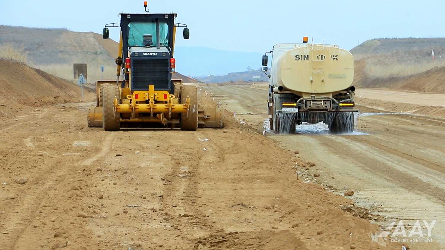 Azerbaijan accents quick, sound building of its Fuzuli city's internal roads (PHOTO/VIDEO)