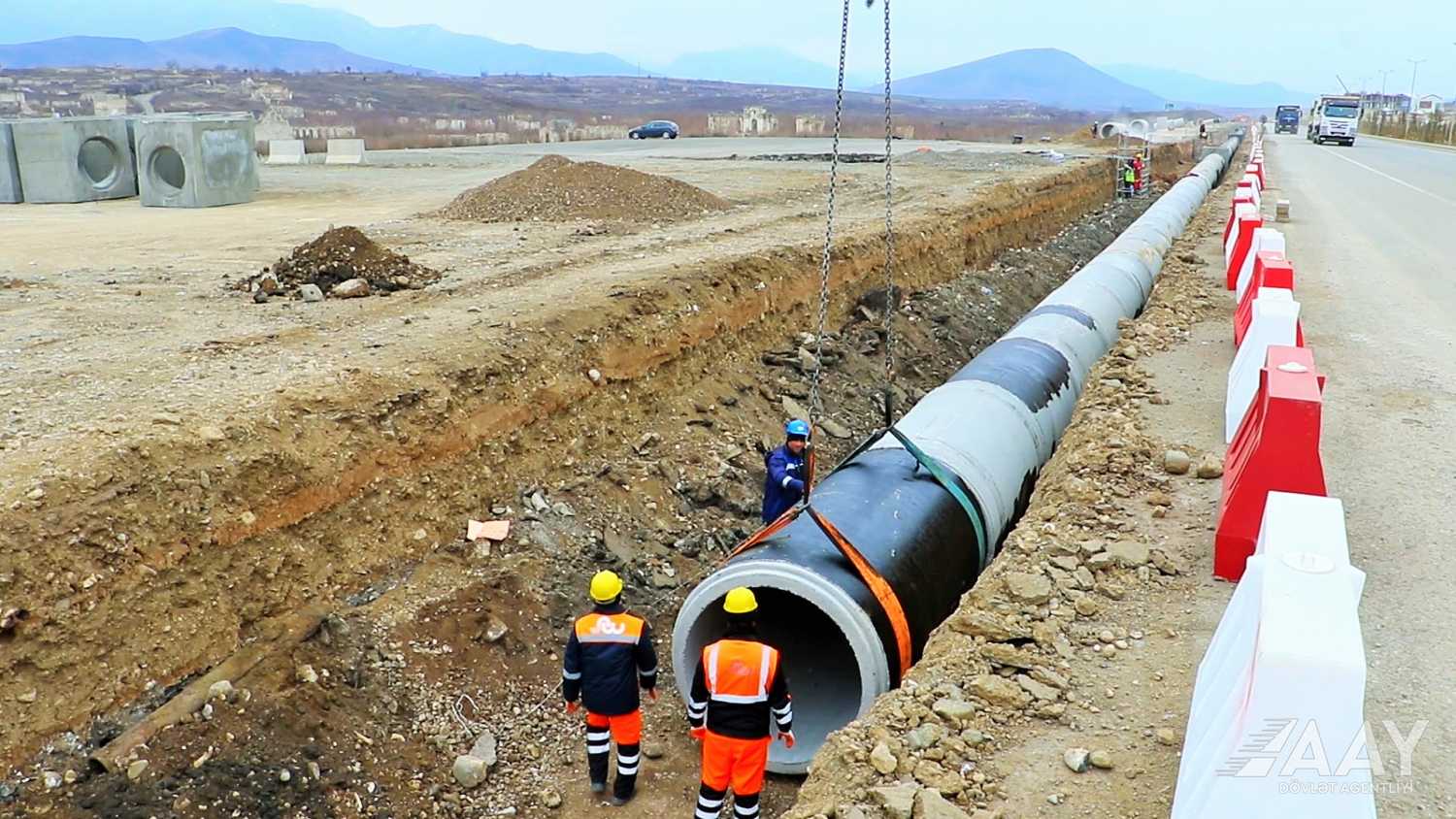 Azerbaijan accents quick, sound building of its Fuzuli city's internal roads (PHOTO/VIDEO)