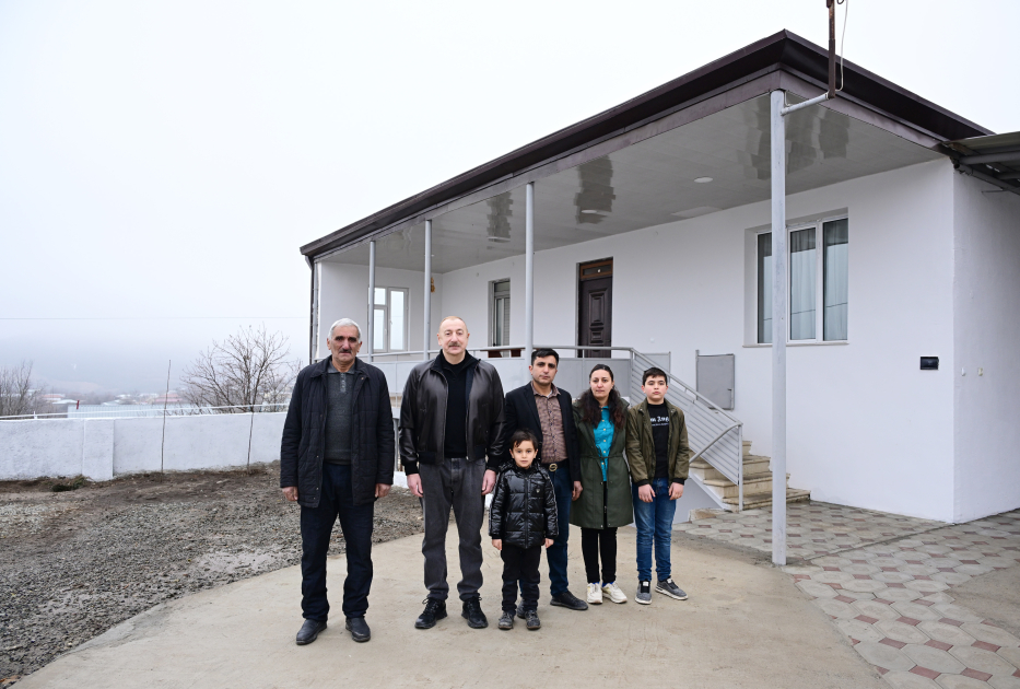 President Ilham Aliyev reviews restoration in Ballija village, meets relocated residents (PHOTO/VIDEO)