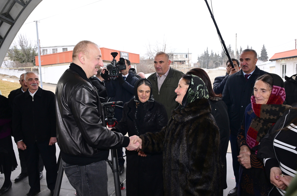 President Ilham Aliyev reviews restoration in Ballija village, meets relocated residents (PHOTO/VIDEO)