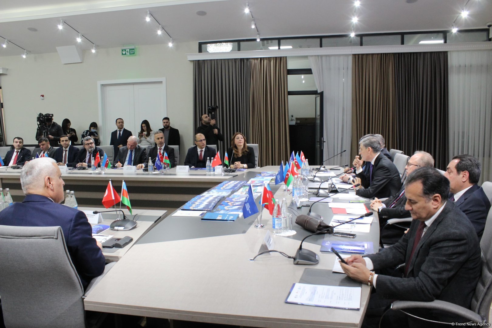 Baku hosts round table of Azerbaijani-Turkish media platform (PHOTO)