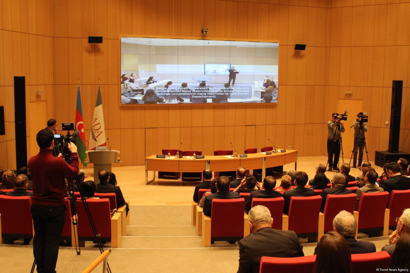 Italy-Azerbaijan University comes up with animal husbandry specialization (PHOTO)
