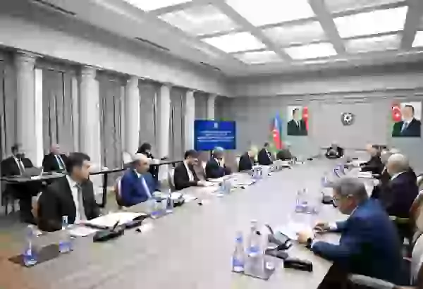 Azerbaijan convenes economic council and supervisory board for strategic talks