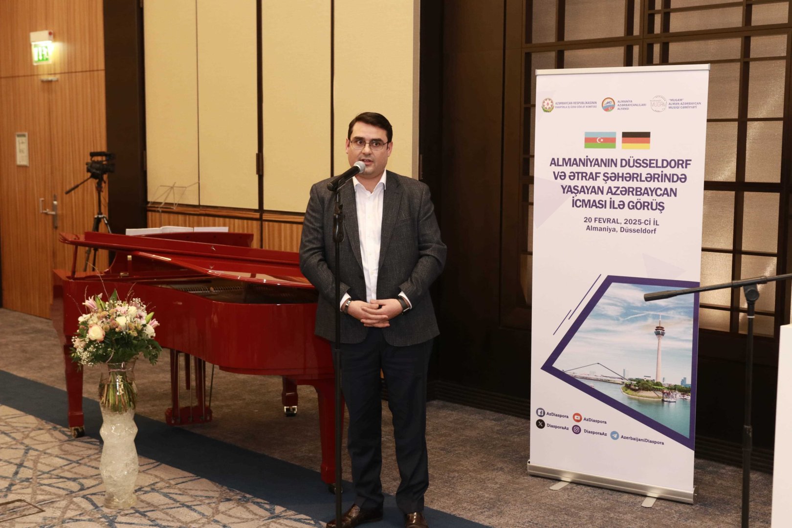 Azerbaijani diaspora holds meeting in Dusseldorf and nearby cities (PHOTO)