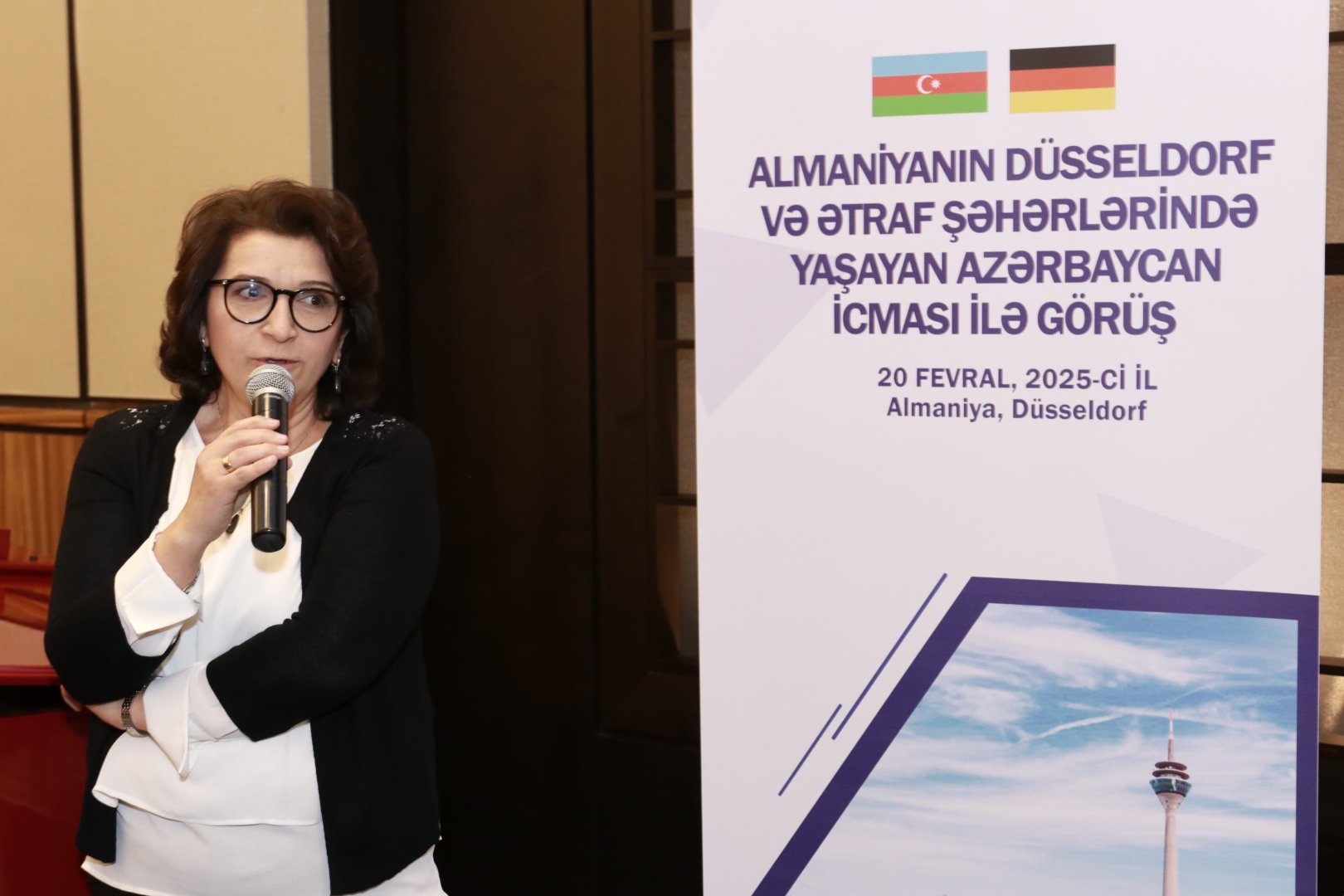 Azerbaijani diaspora holds meeting in Dusseldorf and nearby cities (PHOTO)