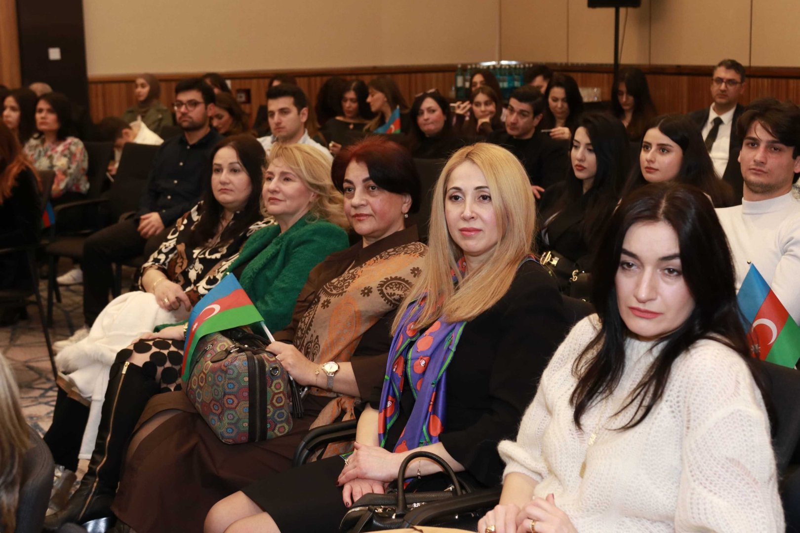 Azerbaijani diaspora holds meeting in Dusseldorf and nearby cities (PHOTO)