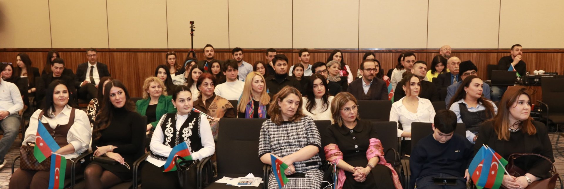 Azerbaijani diaspora holds meeting in Dusseldorf and nearby cities (PHOTO)
