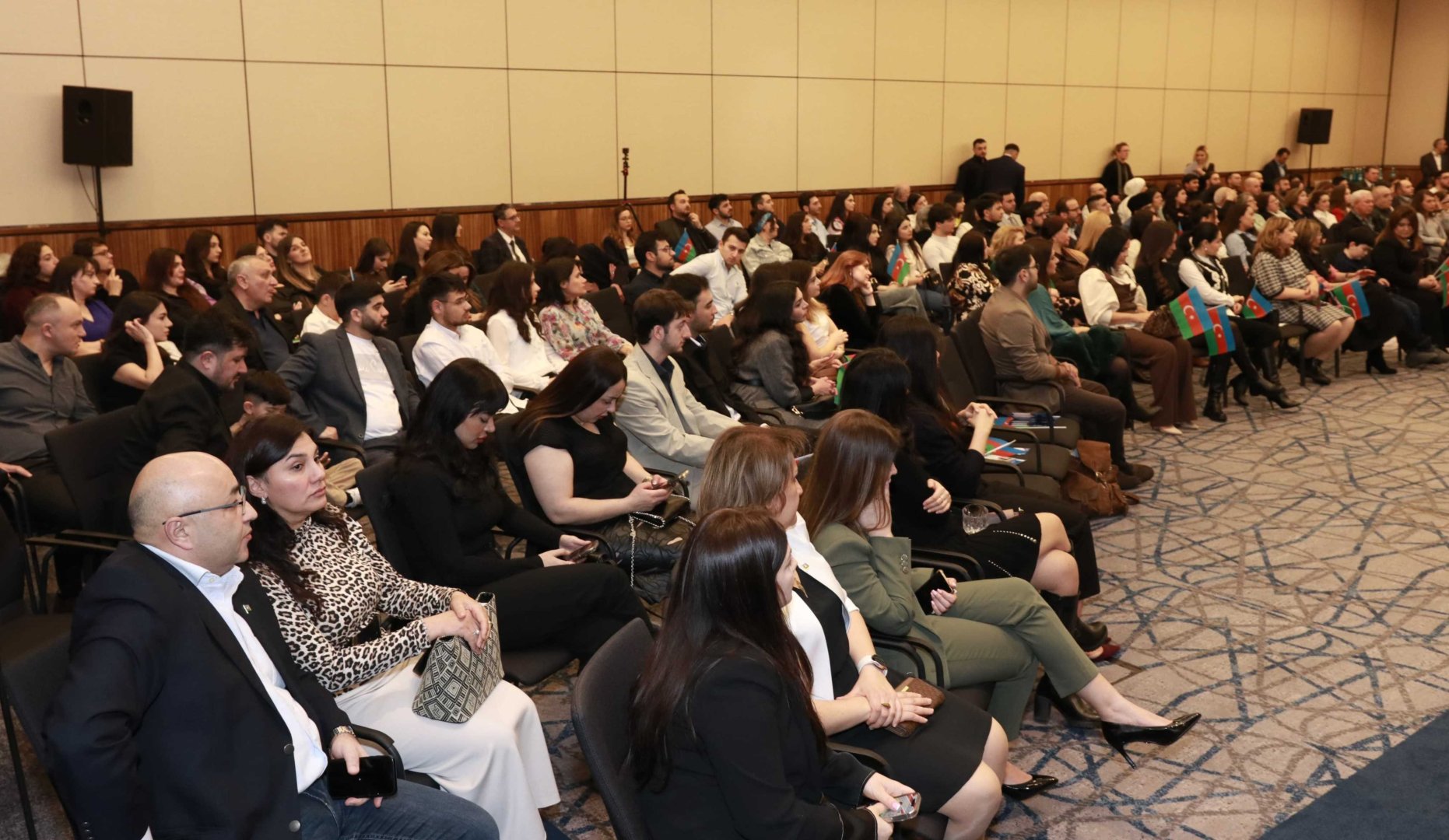Azerbaijani diaspora holds meeting in Dusseldorf and nearby cities (PHOTO)