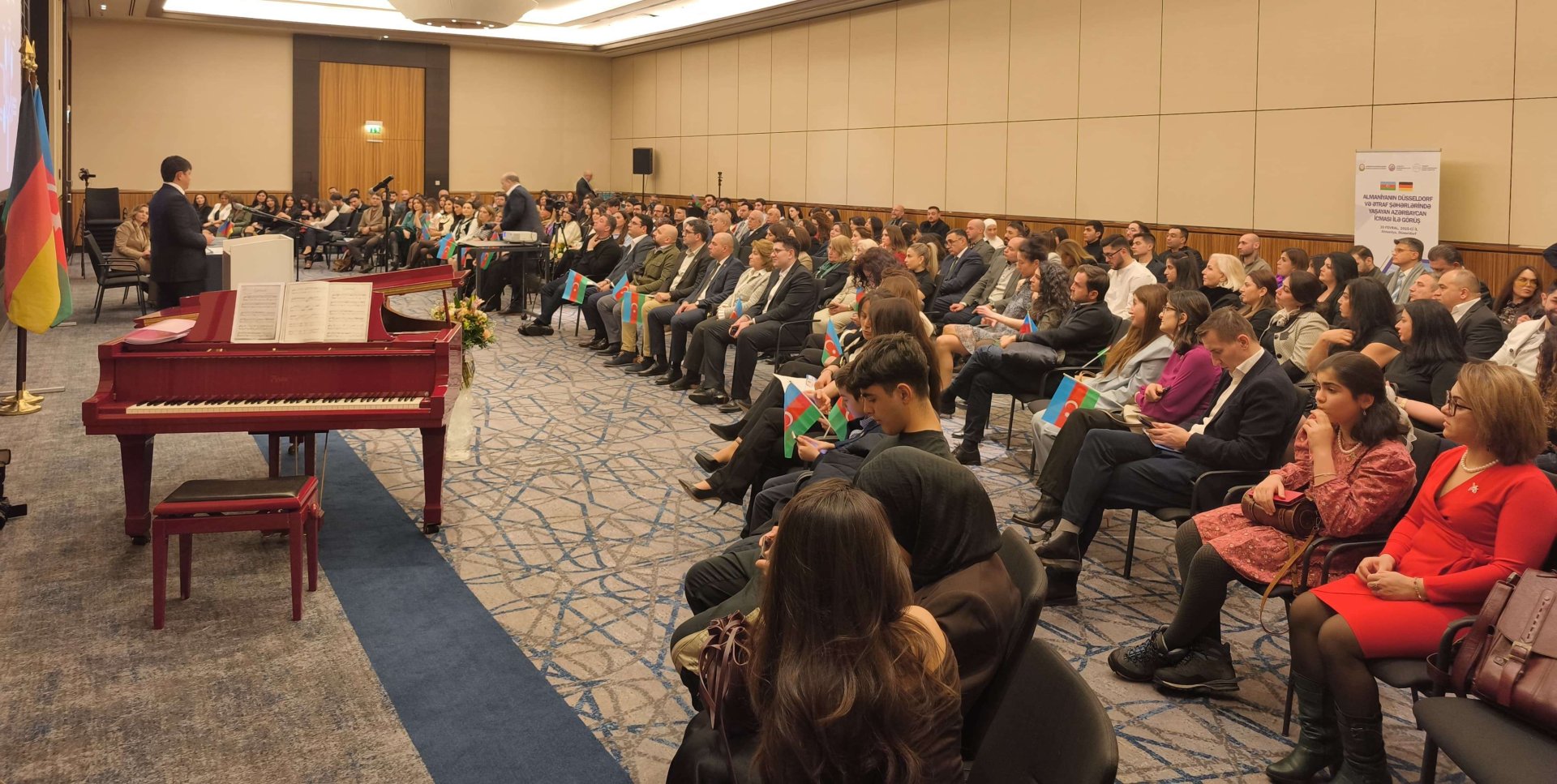 Azerbaijani diaspora holds meeting in Dusseldorf and nearby cities (PHOTO)