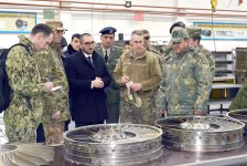 Foreign military attachés in Azerbaijan tour cutting-edge aviation repair plant (PHOTO)