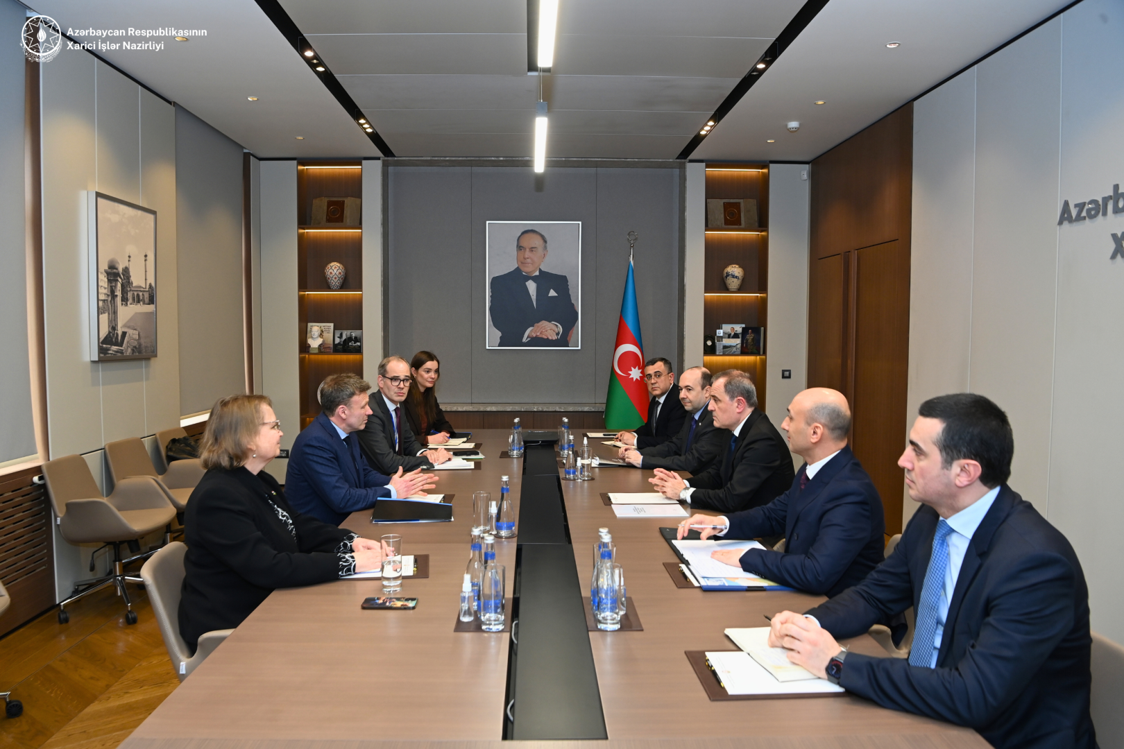 Azerbaijan, Netherlands focus on impediments to peace process