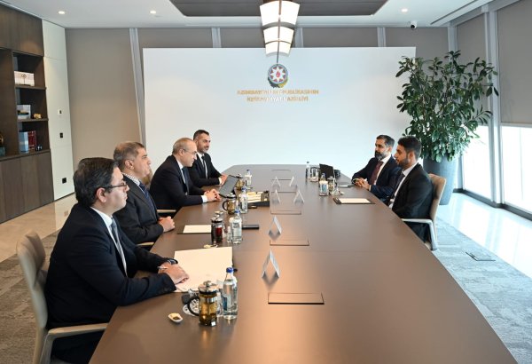 Azerbaijan, Oman evaluate opportunities for joint investment and co-op (PHOTO)