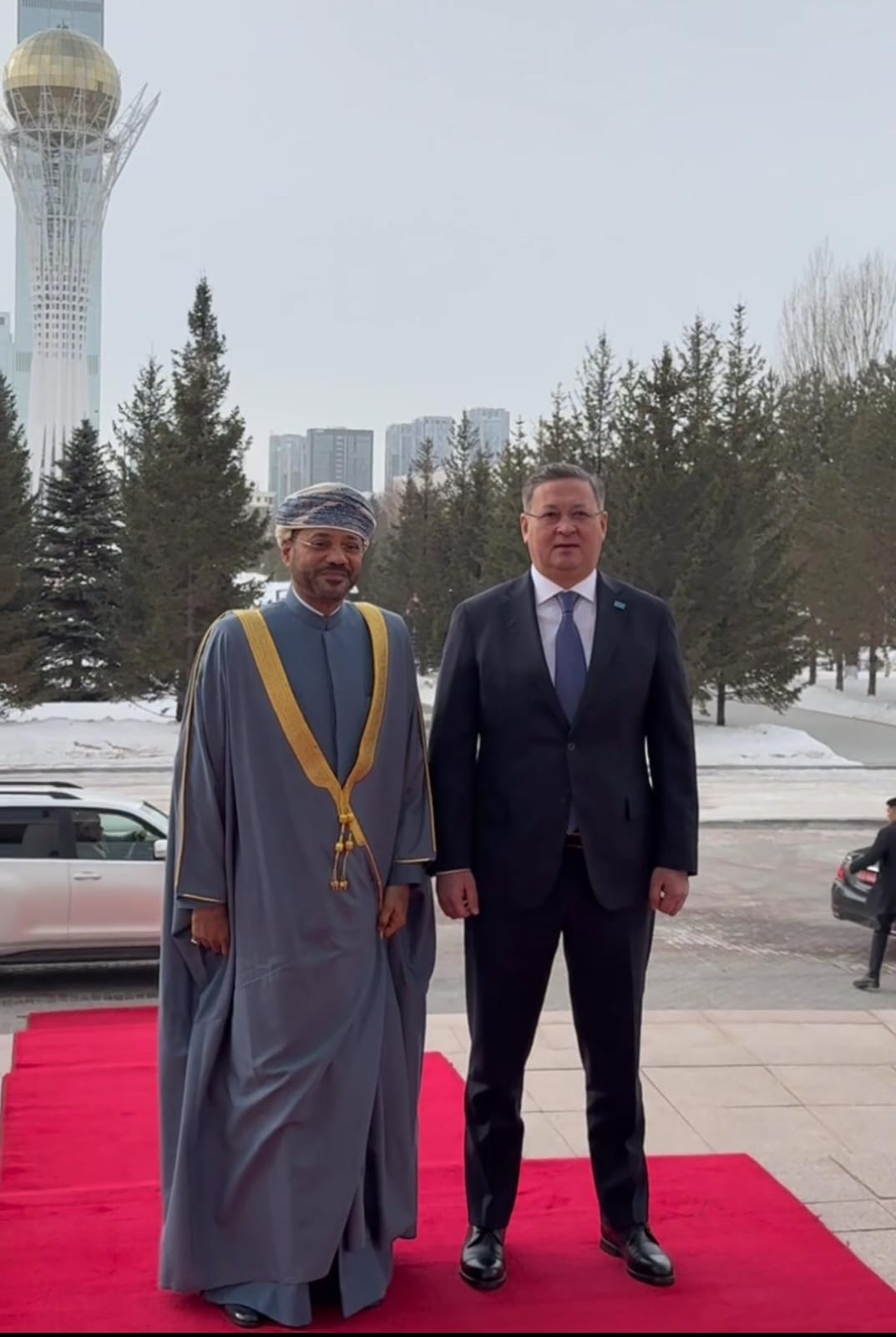 Oman’s FM arrives on official visit to Kazakhstan