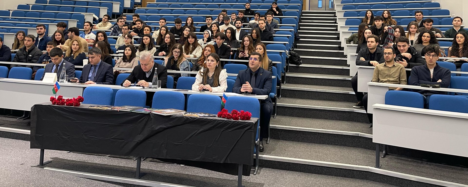 Imperial College London pays tribute to Khojaly genocide victims (PHOTO)