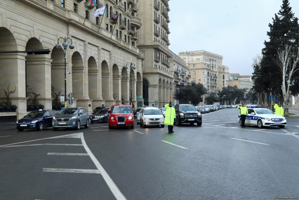 Azerbaijan observes moment of silence for victims of Khojaly genocide (PHOTO)