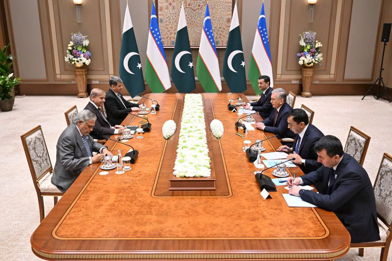 Uzbekistan, Pakistan set to launch joint transport and logistics venture