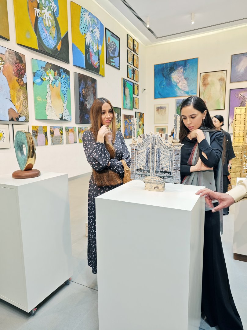 Leyla Aliyeva, Arzu Aliyeva visit Bahrain-based RAK Art Foundation (PHOTO)