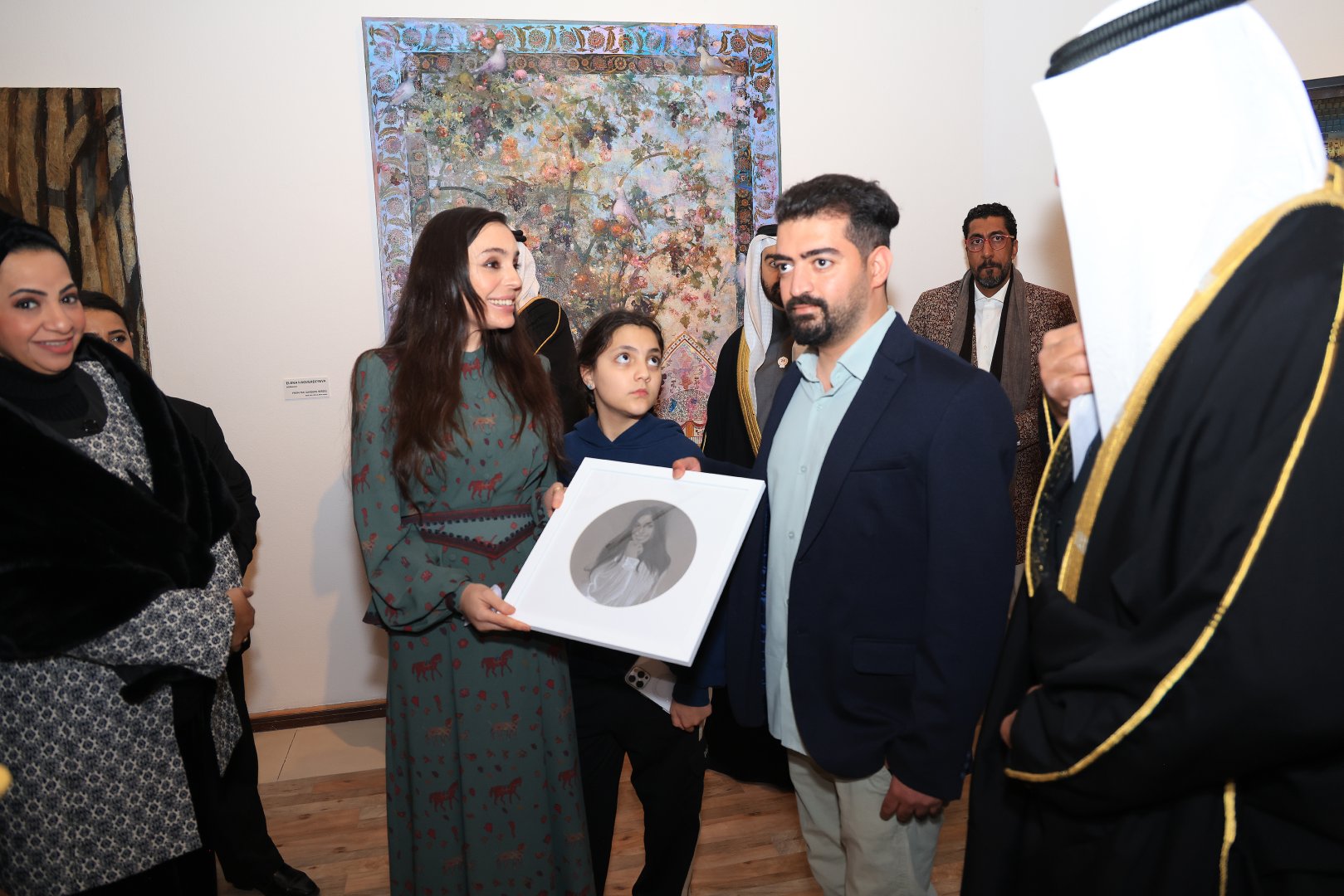 MAMA Mother Nature int'l art project presented in Bahrain (PHOTO)