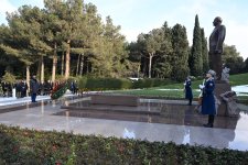 President of Guinea-Bissau pays tribute to National Leader Heydar Aliyev (PHOTO)