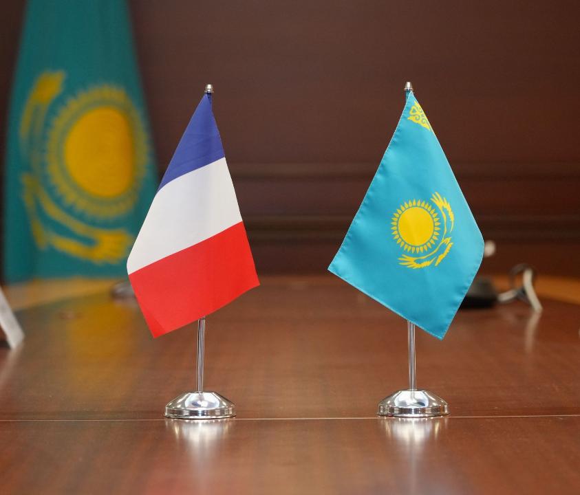 Kazakhstan, France weigh roping in French companies for growth of Middle Corridor