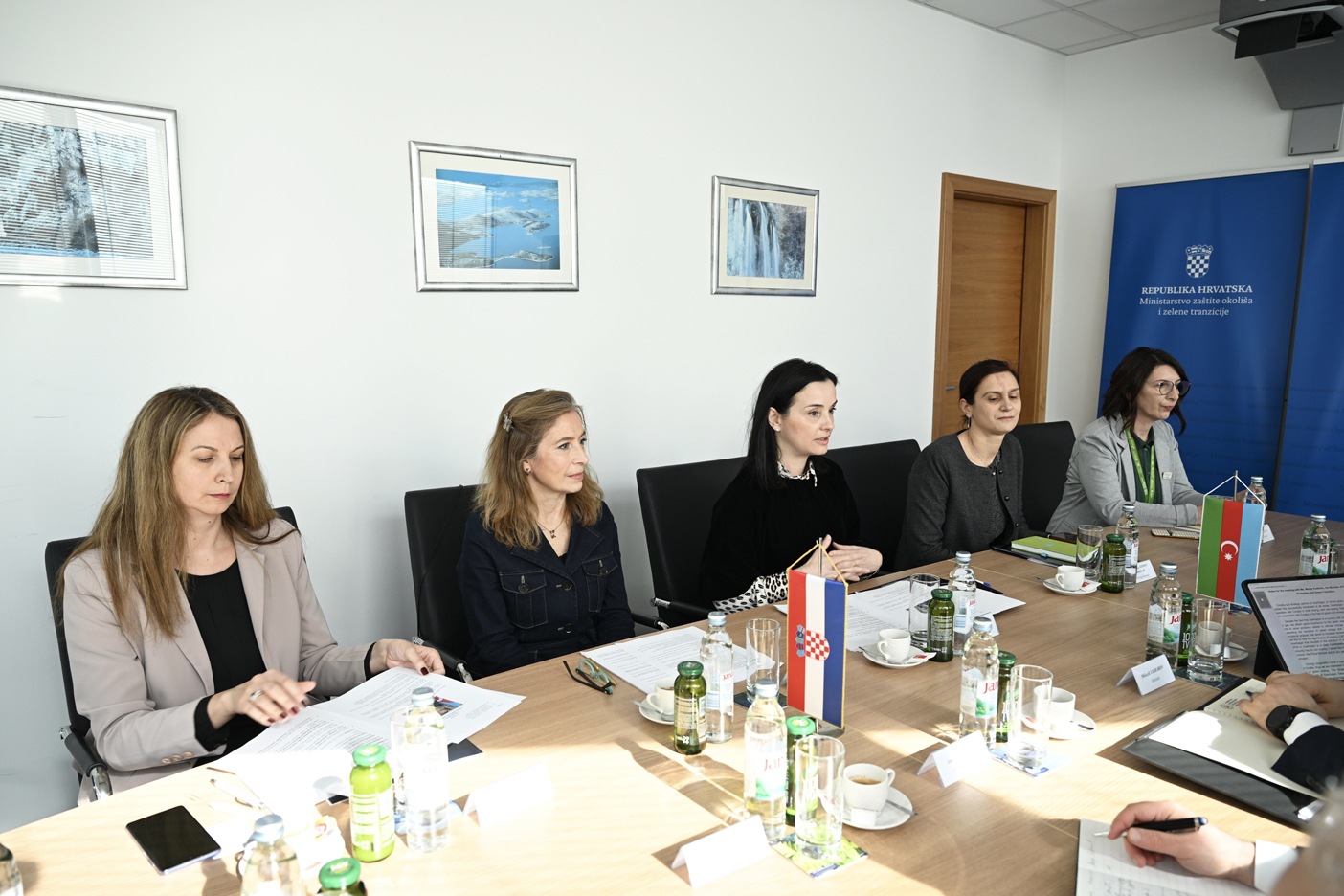 Azerbaijan, Croatia explore joint efforts in green energy transition (PHOTO)