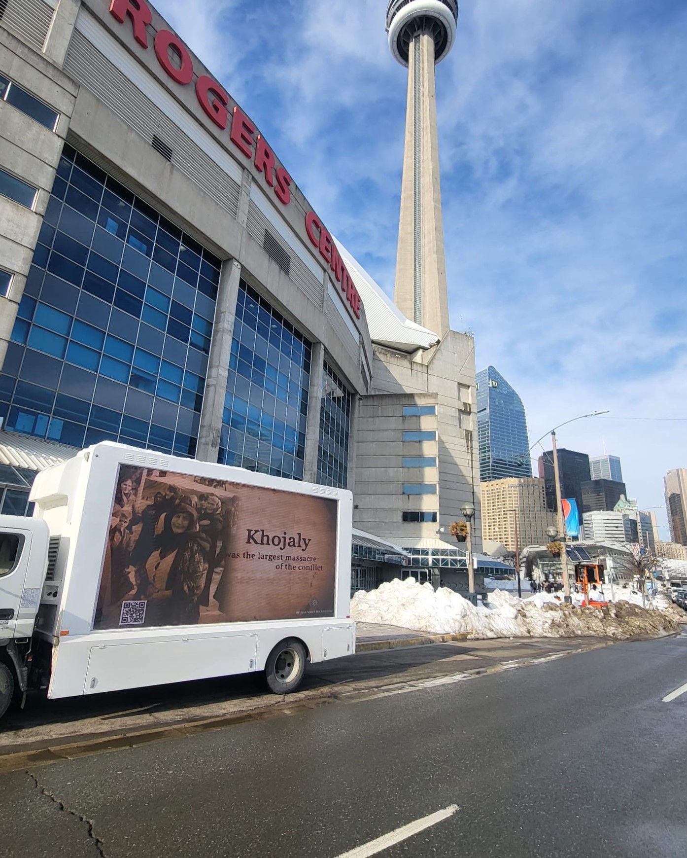 Khojaly genocide awareness campaign held in Canada (PHOTO)