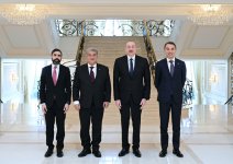 President Ilham Aliyev receives President of FC Barcelona (PHOTO/VIDEO)