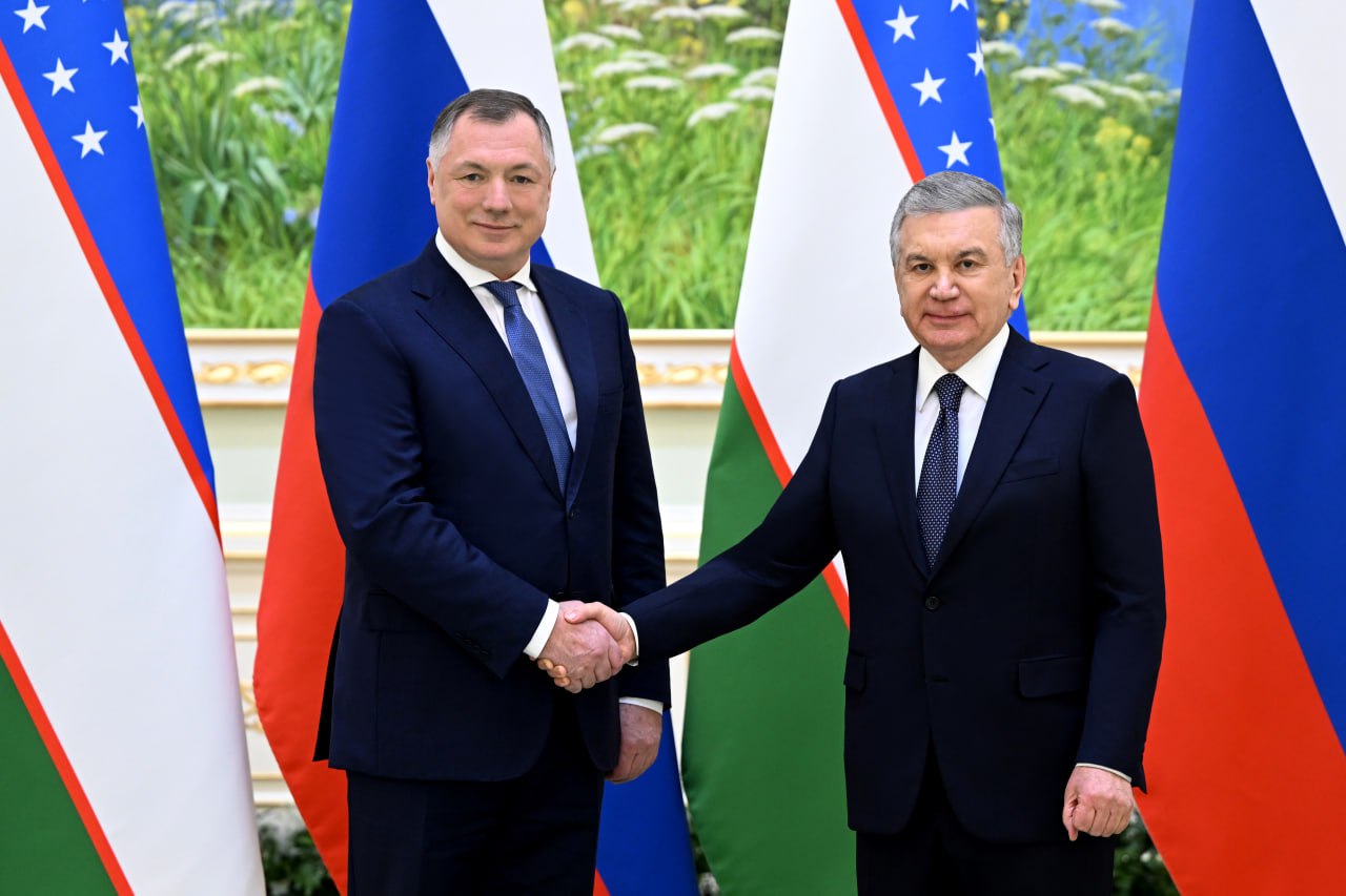 Uzbekistan, Russia discuss dev't of North-South transport corridor