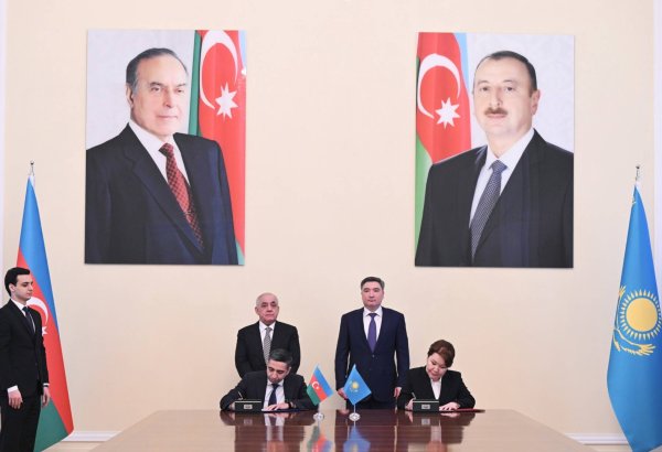 Azerbaijan, Kazakhstan sign memorandum of understanding on social insurance