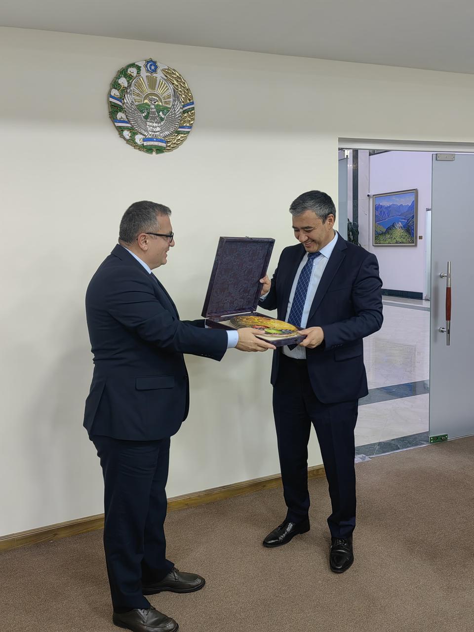 Uzbekistan to benefit from Azerbaijan’s successful agrarian insurance model (PHOTO)