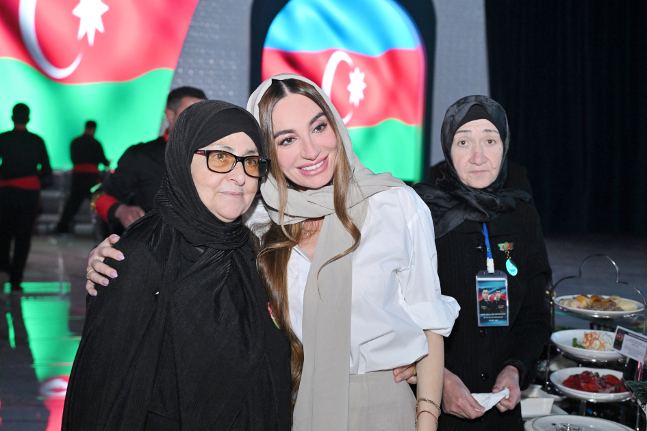 Arzu Aliyeva attends Iftar ceremony with mothers of martyrs (PHOTO)