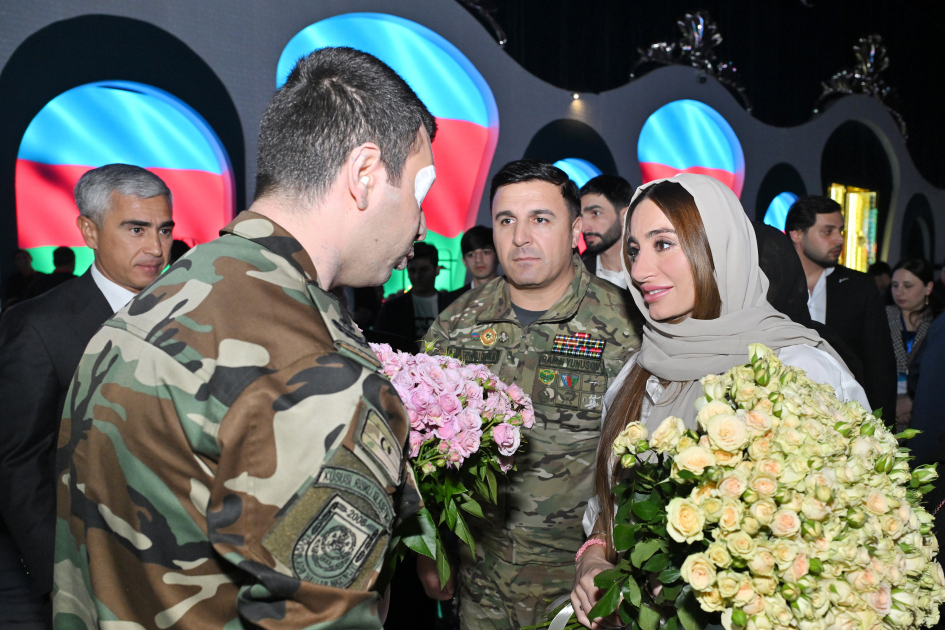 Arzu Aliyeva attends Iftar ceremony with mothers of martyrs (PHOTO)