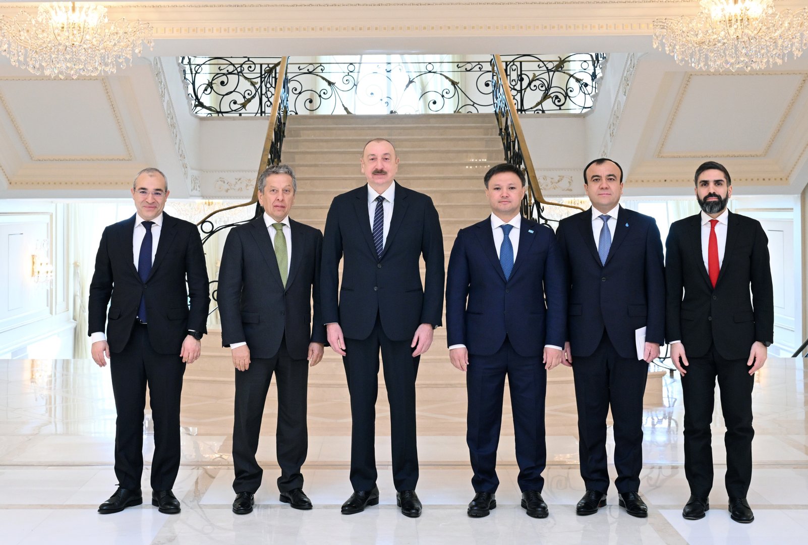 President Ilham Aliyev receives chiefs of Tatneft, KazMunayGas, Uzbekneftegaz (PHOTO/VIDEO)