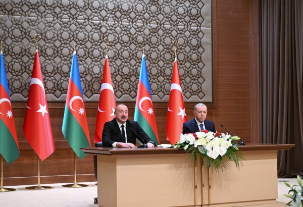 Baku-Tbilisi-Kars railway is especially beneficial for uniting Turkic world - President Ilham Aliyev