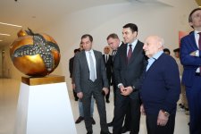 Heydar Aliyev Center hosts Italian sculptor`s exhibition "Gifts of Nature" (PHOTO/VIDEO)