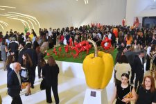 Heydar Aliyev Center hosts Italian sculptor`s exhibition "Gifts of Nature" (PHOTO/VIDEO)