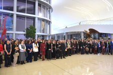 Heydar Aliyev Center hosts Italian sculptor`s exhibition "Gifts of Nature" (PHOTO/VIDEO)