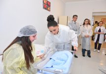 First VP Mehriban Aliyeva visits Perinatal Center of Ganja City United Hospital (PHOTO)