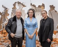 Vice-President of Heydar Aliyev Foundation Leyla Aliyeva and President of Baku Media Center Arzu Aliyeva view “Free to dream” exhibition (PHOTO)