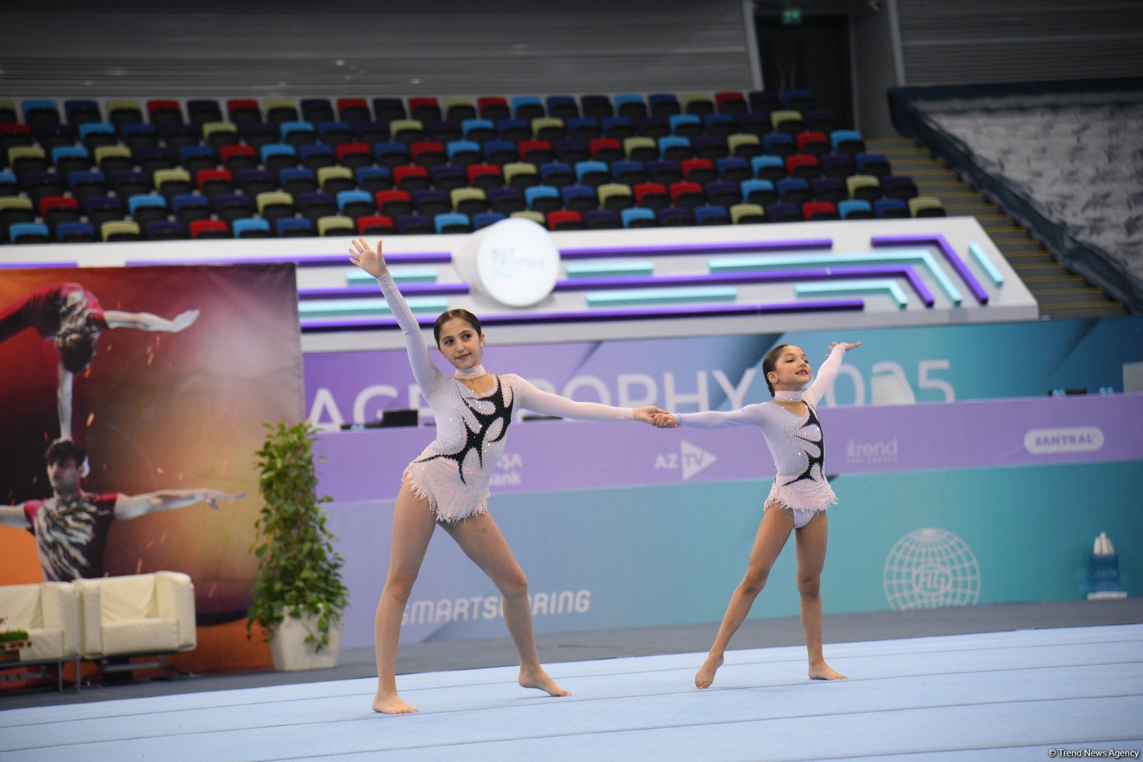 Baku championship and 30th National Acrobatic Gymnastics competition kick off (PHOTO)